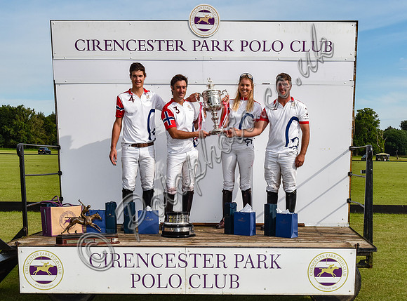 Polo action, Warwickshire Cup Final, Cirencester Park