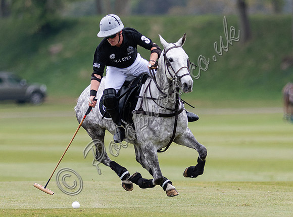 polo action, Barrett Cup at Cowdray Park