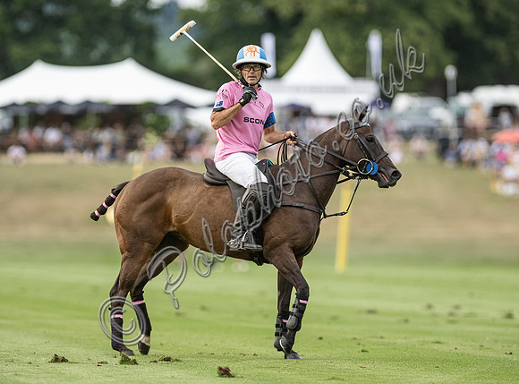 Polo action, 2025 Gold Cupsemi-final, Cowdray Park Polo Club