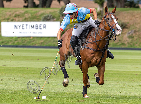 Polo action, 2022 Autumn Cup, Cowdray Park Polo Club