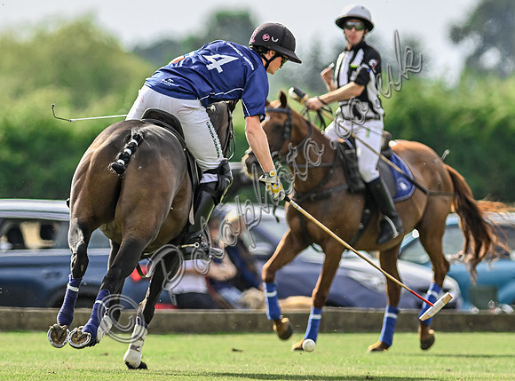 Polo action, Wichenford Bowl 2025 semi-final match, Beaufort Polo Club
