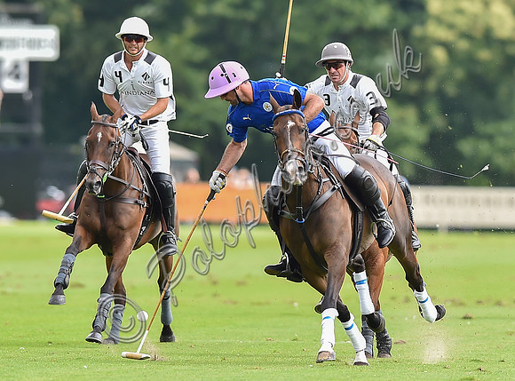 Gold Cup final pol action between La Indiana and King Power Foxes