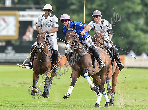 Gold Cup final polo action between La Indiana and King Power Foxes