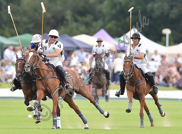 Gold Cup final polo action between La Indiana and King Power Foxes