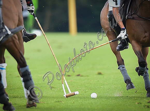 Gold Cup final polo action between La Indiana and King Power Foxes