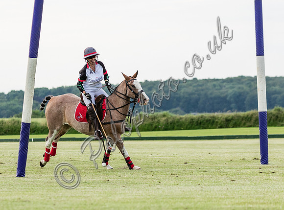 polo action Doug Brown Cup at Cirencester Park