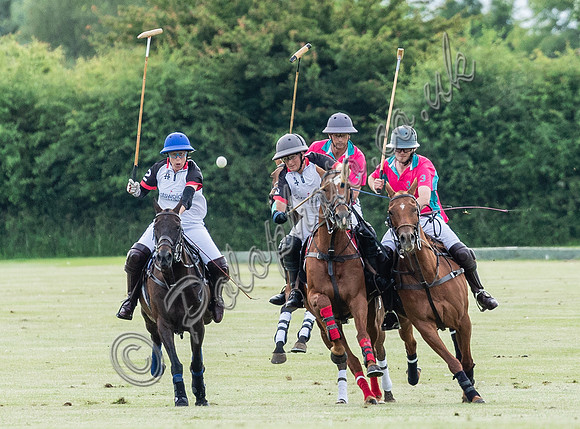 polo action Doug Brown Cup at Cirencester Park
