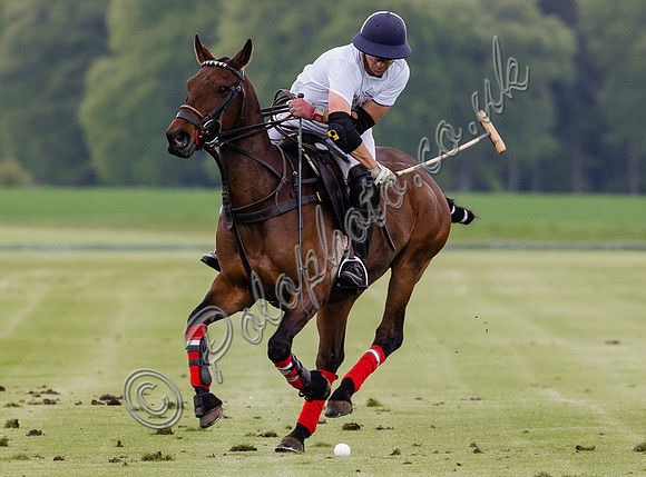 Gerald Balding Cup polo action Robyn Skincare v Saracens