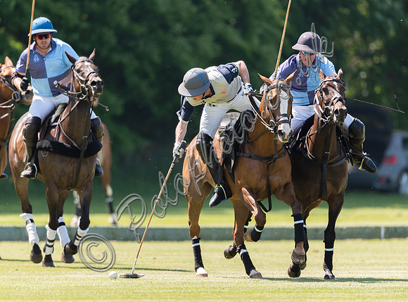 polo action Committee Cup Final Noon Giraffe v Maitland