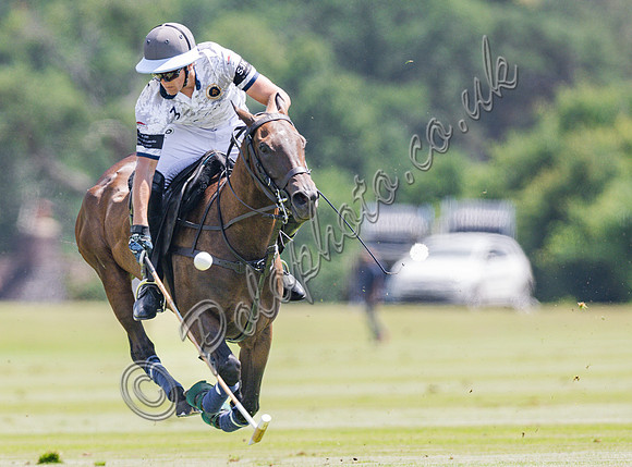 olo action, 2025 Gold Cup, Cowdray Park Polo Club