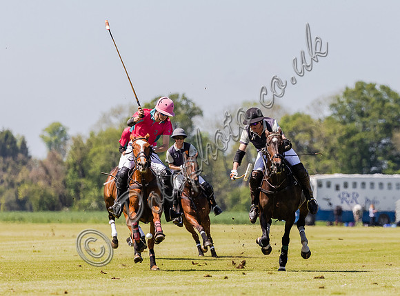 Coxwell v Noon Giraffe polo action , Committee Cup semi-final 2021