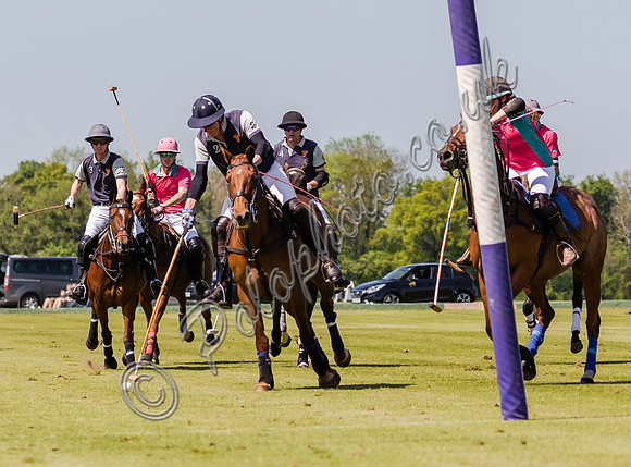 Coxwell v Noon Giraffe polo action , Committee Cup semi-final 2021