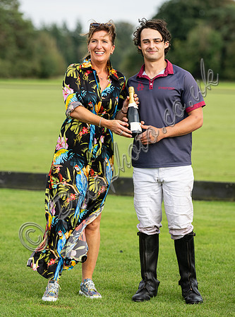 Presentation  MVP, Kingscote Cup, Cirencester Park, 2023