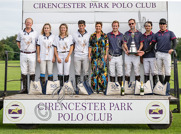 Presentation, Kingscote Cup, Cirencester Park, 2023