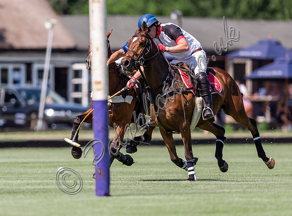 Polo action Tyro Cup Final -  Cirencester Park
