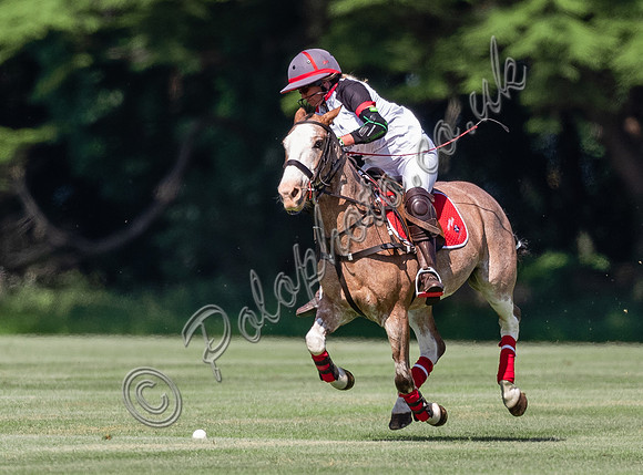 Polo action Tyro Cup Final- Suzannah Harvey, Cotswold Airport
