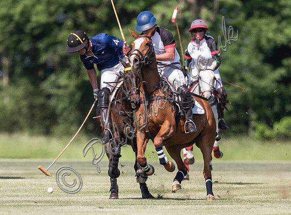 Polo action Tyro Cup Final -  Cirencester Park