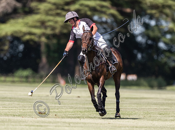 Polo action Tyro Cup Final -  Cirencester Park