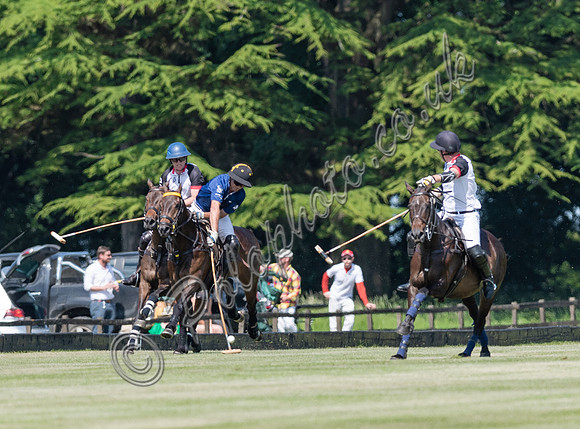 Polo action Tyro Cup Final -  Cirencester Park