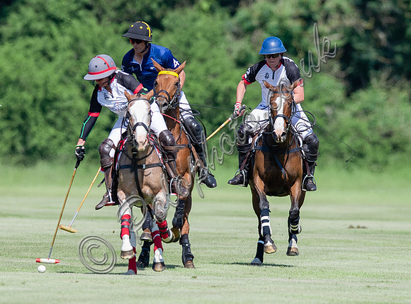 Polo action Tyro Cup Final -  Cirencester Park