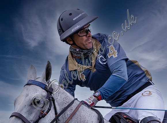 Pablo MacDonough - Polo action, Warwickshire Cup, Cirencester Park