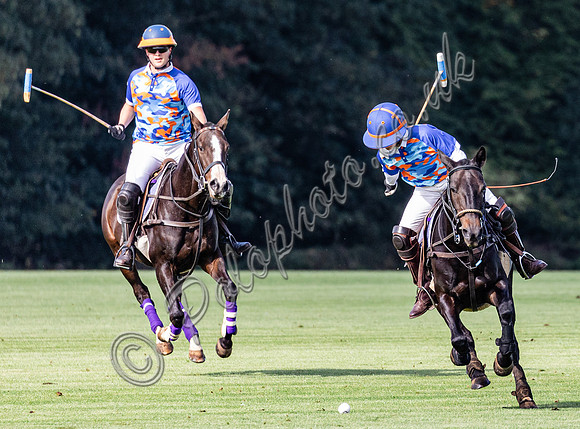 Polo action, Sue Cudmore Associates subsidiary semi final, Cirencester Park