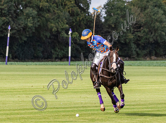 Polo action, Sue Cudmore Associates subsidiary semi final, Cirencester Park