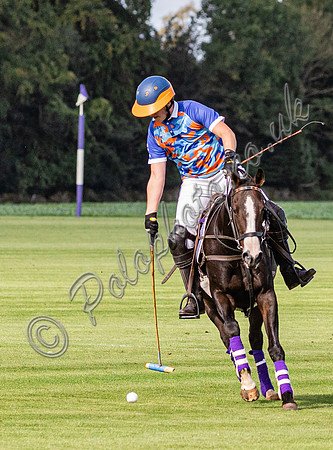 Polo action, Sue Cudmore Associates subsidiary semi final, Cirencester Park