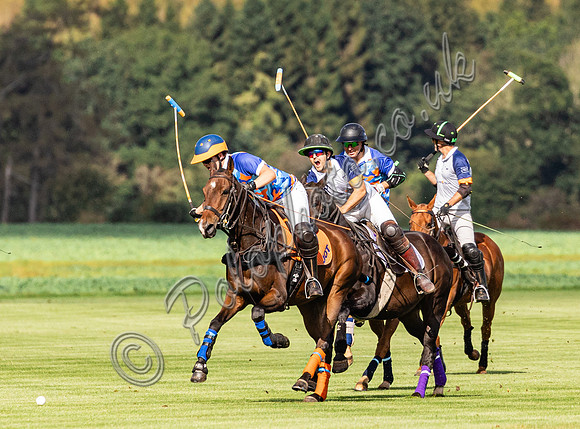 Polo action, Sue Cudmore Associates subsidiary semi final, Cirencester Park