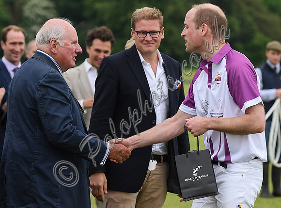 HRH Duke of Cambridge at presentation