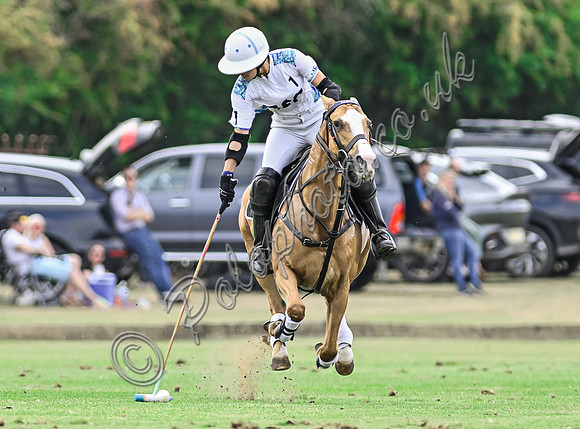 Polo action, Wichenford Bowl 2025 semi-final match, Beaufort Polo Club
