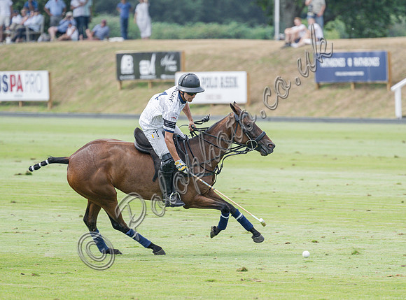 olo action, 2025 Gold Cup, Cowdray Park Polo Club