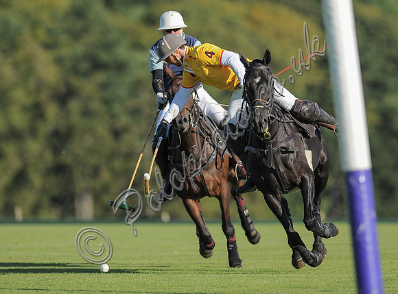 polo action between Noon Giraffe and Claremount