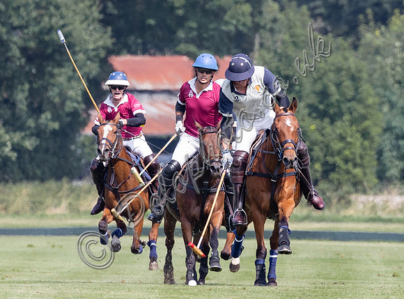 Polo Action -  the Owl Trophy Final