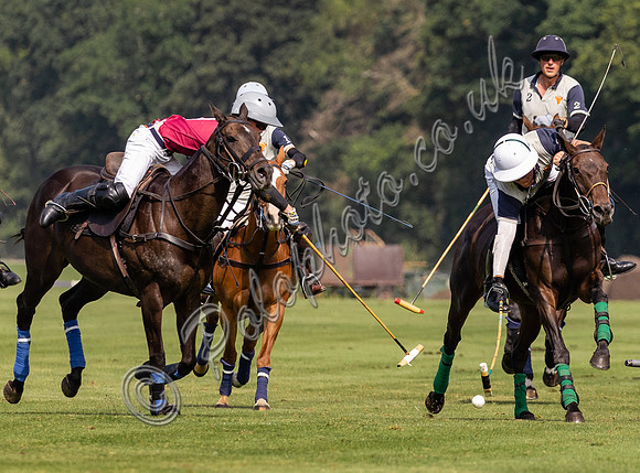 Polo Action -  the Owl Trophy Final
