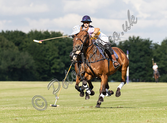 Polo action, VL Ladies 16 Goal, Cirencester Park