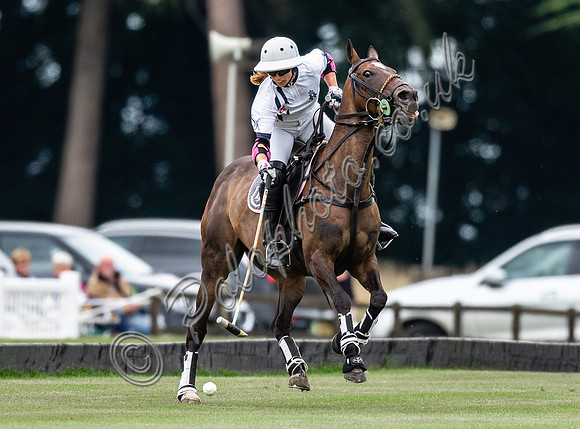 Polo action, VL Ladies 18 Goal, Cirencester Park