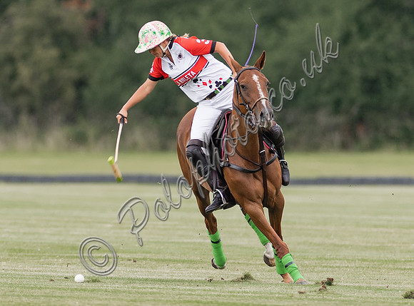 Polo action, VL Ladies 18 Goal, Cirencester Park