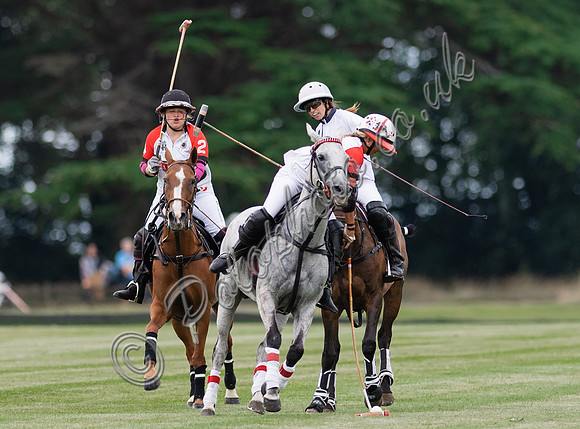 Polo action, VL Ladies 18 Goal, Cirencester Park