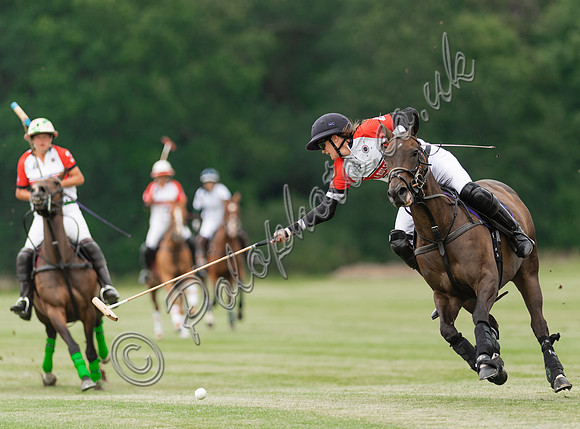 Polo action, VL Ladies 18 Goal, Cirencester Park
