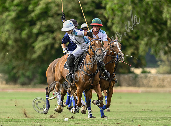 Polo action, Wichenford Bowl 2025 semi-final match, Beaufort Polo Club