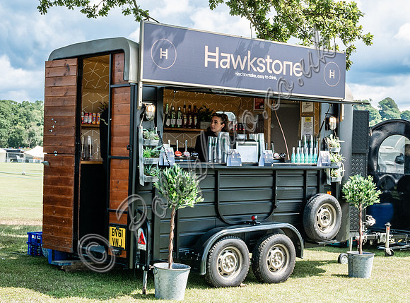 Atmosphere, trade stands and sponsors