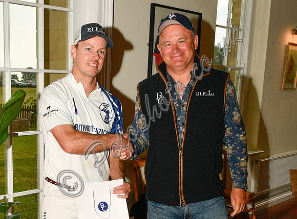Presentation toJules Van Vegchel of Senzaltro, by sponsor Peter Baldwin of Baldwin Construction