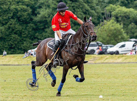 polo action for Badminton Cup sub final 2025 at Beaufort Polo Club