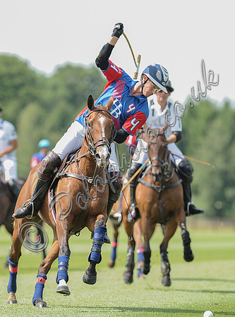 Warwickshire Cup polo action HB Polo Team and La Indiana