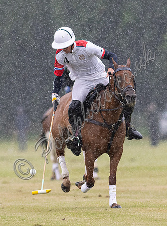 Polo action Bathurst Cup, Cirencester Park