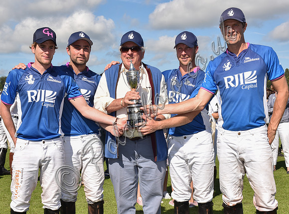 presentation of Argentine Ambassadors Cup to Brittania El Remanso