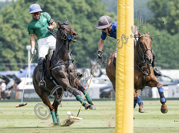 olo action, 2025 Gold Cup, Cowdray Park Polo Club