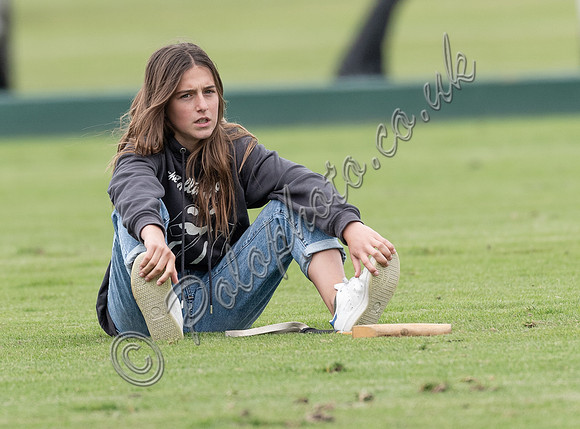 Treading in the divots