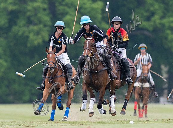 Polo action, May 4 Goal Spring Cup 2022, Cowdray Park Polo Club